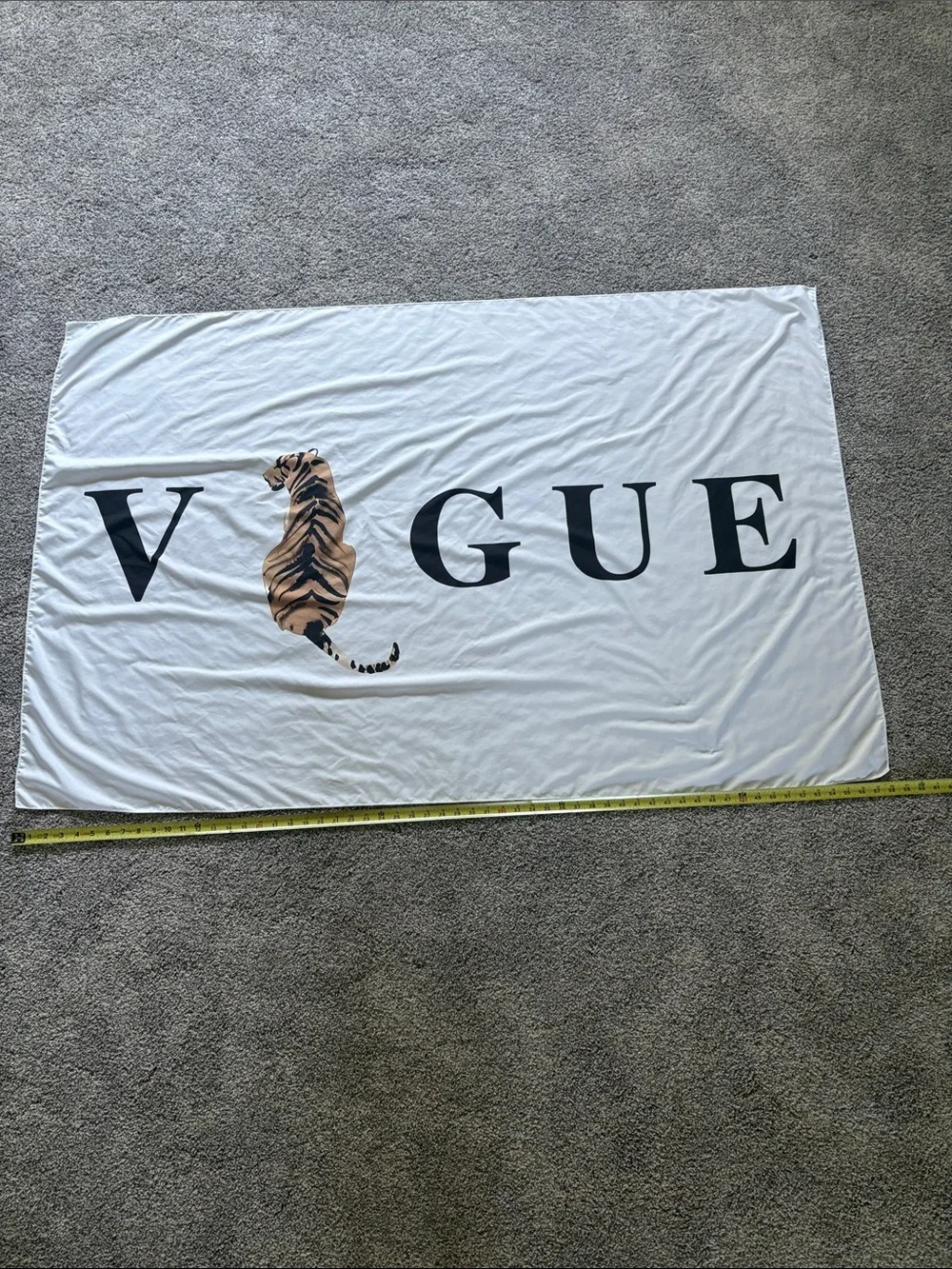 Vogue White Tapestry with Black Letters and Tan Tiger